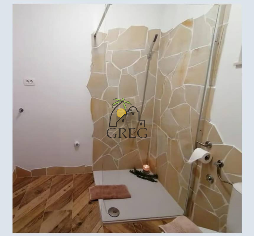 Croatia, North Dalmatia, Karin - House, for sale