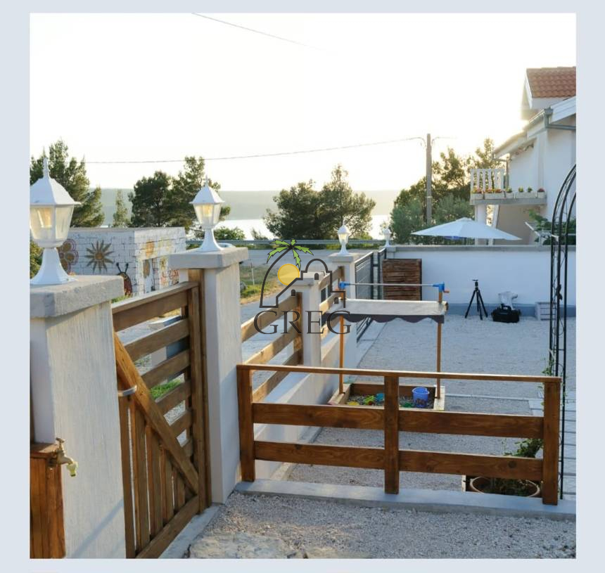 Croatia, North Dalmatia, Karin - House, for sale