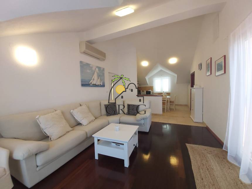 Croatia, Island of Ciovo,  - House, for sale