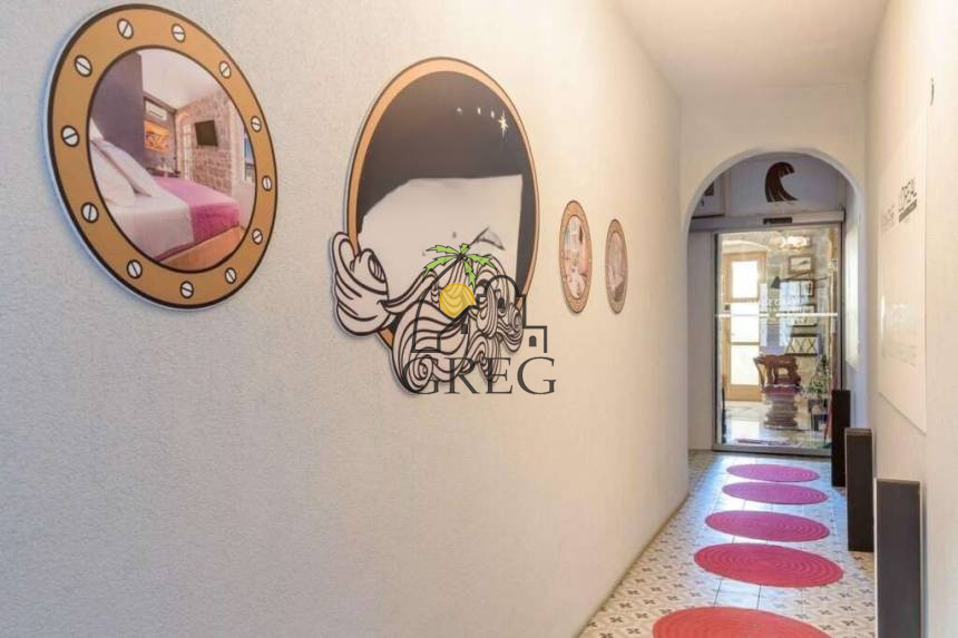 Croatia, Middle Dalmatia, Split - Apartment, for sale