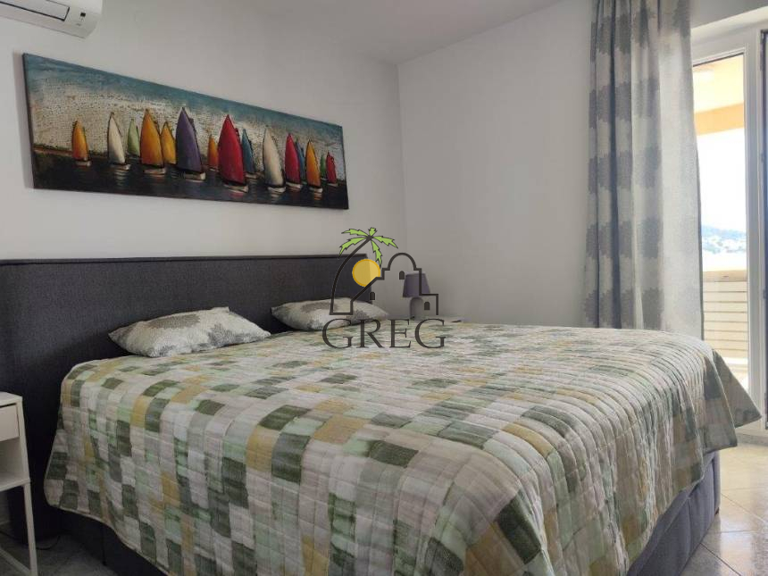 Croatia, Middle Dalmatia,  - House, for sale