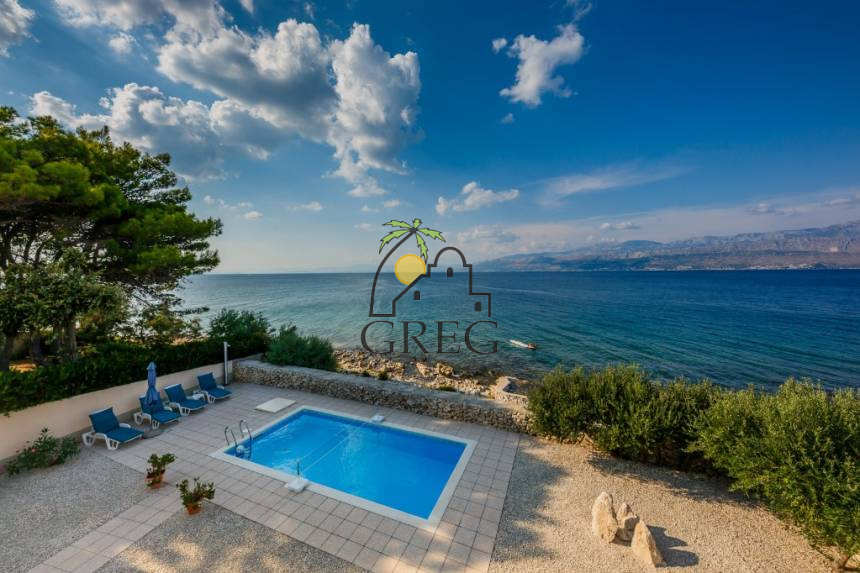 Croatia, Island of Brač,  - House, for sale