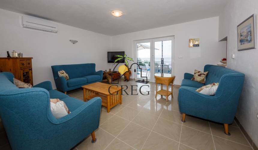 Croatia, Island of Brač,  - House, for sale