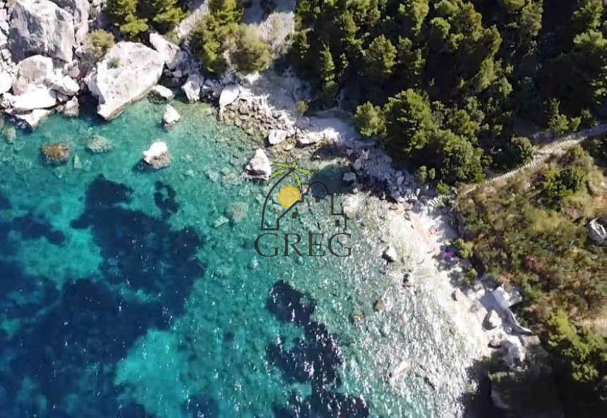 Croatia, Island of Hvar,  - Stone house, for sale