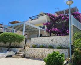 Croatia, Middle Dalmatia,  - House, for sale