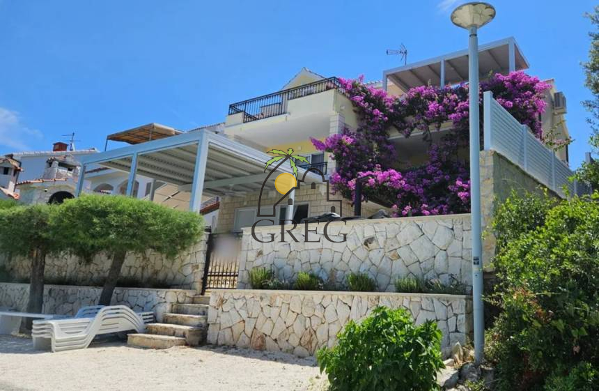Croatia, Middle Dalmatia,  - House, for sale