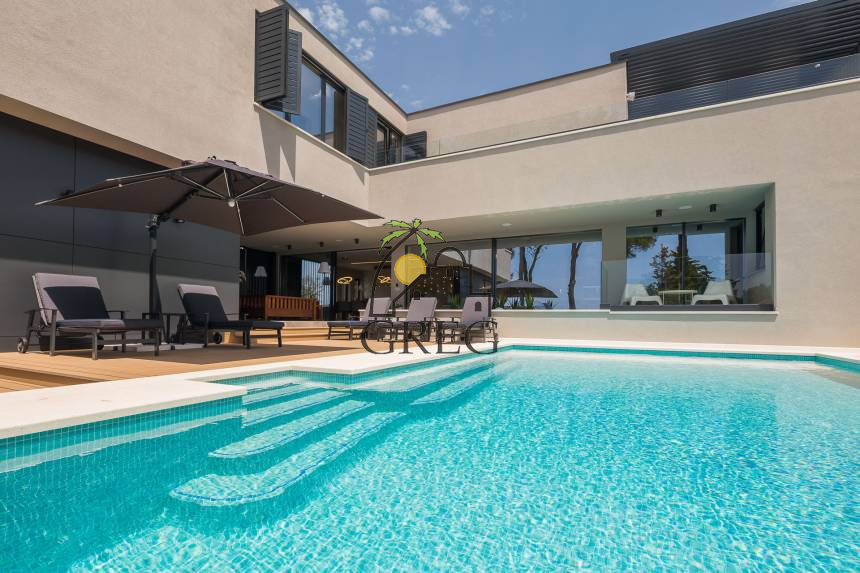 Croatia, North Dalmatia,  - House, for sale