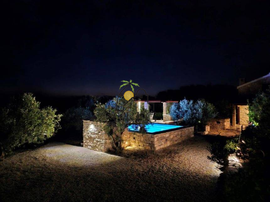 Chorwacja, Wyspa Šolta,  - Dom, na sprzedaż