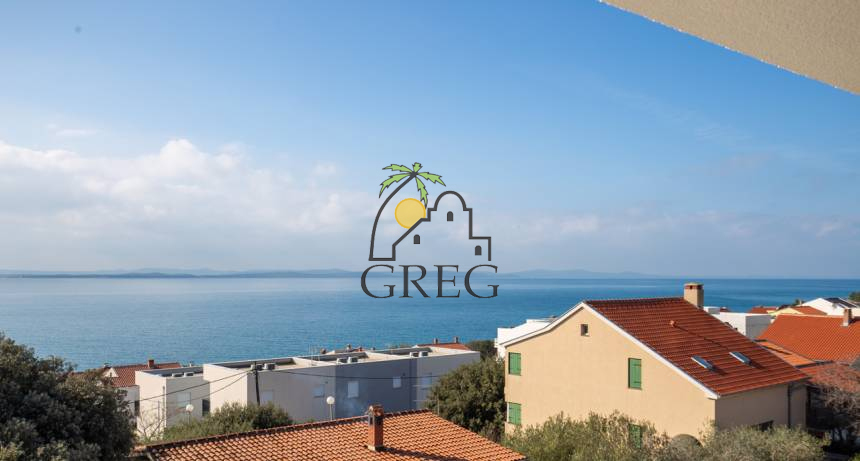 Croatia, North Dalmatia,  - Apartment building, for sale