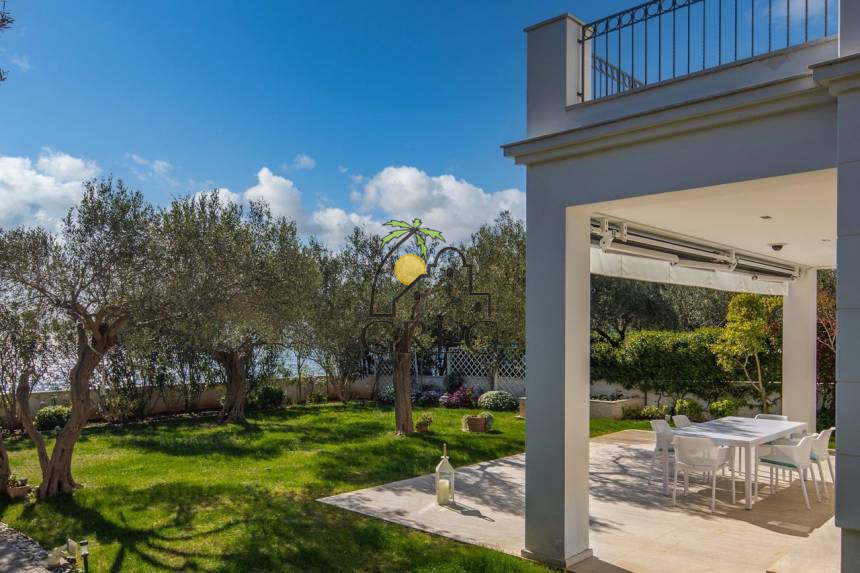 Croatia, North Dalmatia,  - House, for sale