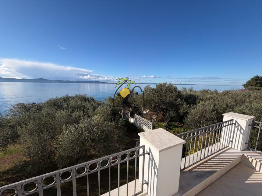 Croatia, North Dalmatia,  - House, for sale