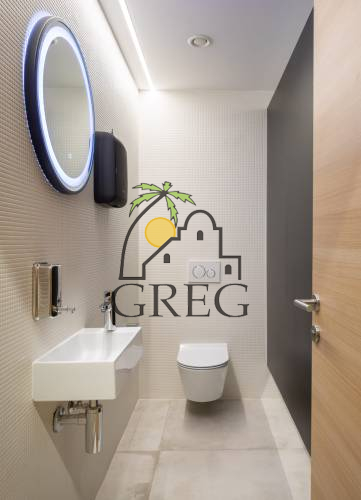 Croatia, Middle Dalmatia, Omis - House, for sale