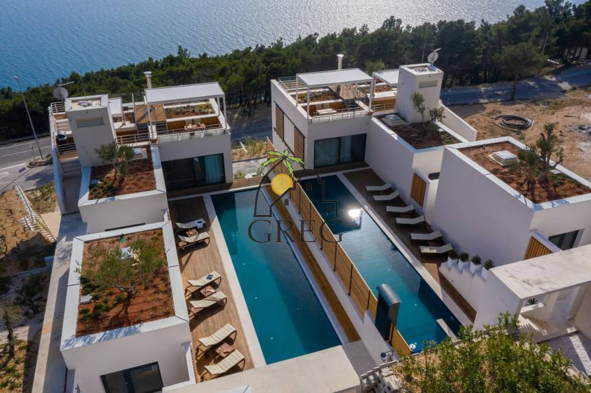 Croatia, Middle Dalmatia, Omis - House, for sale
