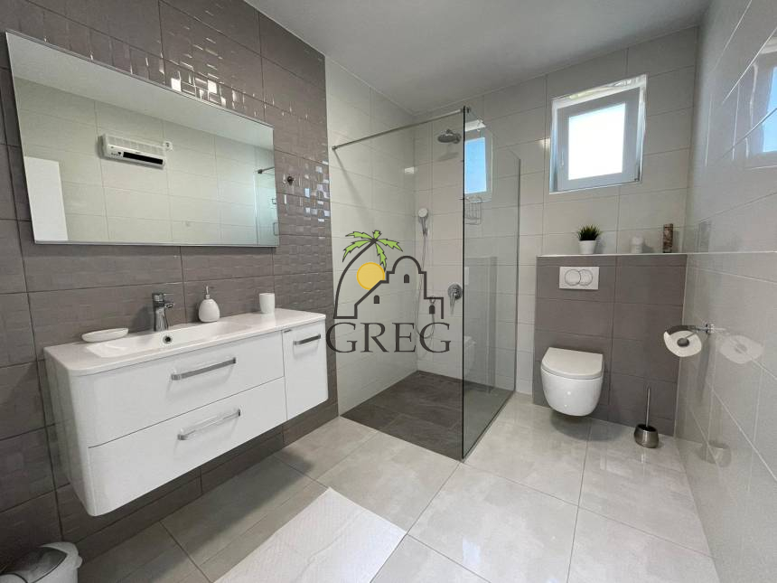 Chorwacja, Dalmacja Północna, Šibenik  - Dom, na sprzedaż