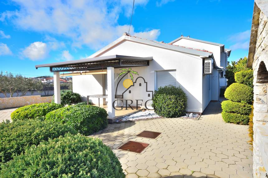 Croatia, North Dalmatia, Vodice - House, for sale