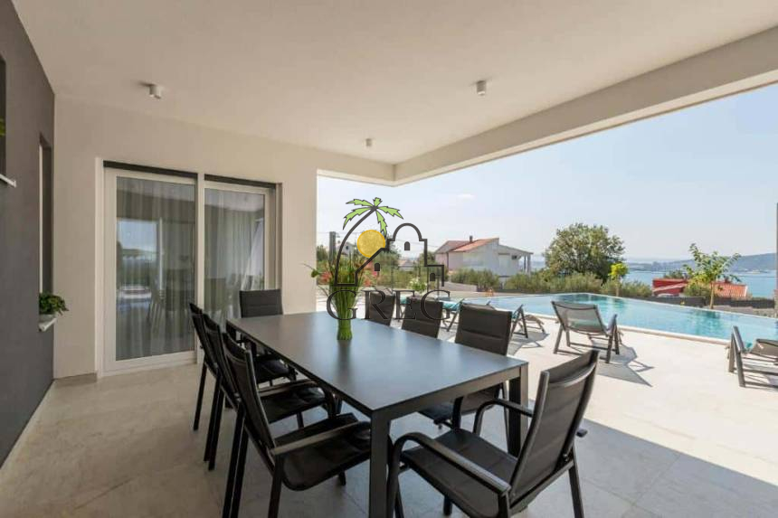 Chorwacja, Dalmacja Środkowa,  - Dom, na sprzedaż