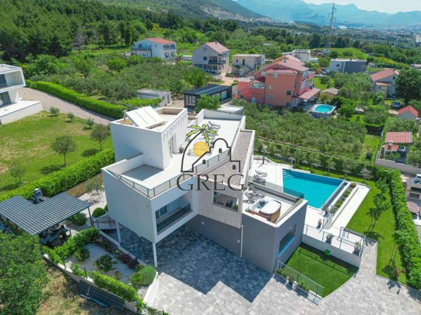 Chorwacja, Dalmacja Środkowa,  - Dom, na sprzedaż