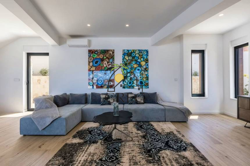 Chorwacja, Dalmacja Środkowa, Rogoznica  - Dom, na sprzedaż