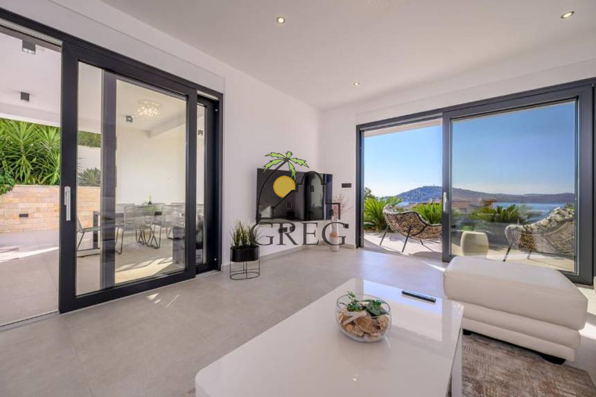 Chorwacja, Dalmacja Środkowa,  - Dom, na sprzedaż