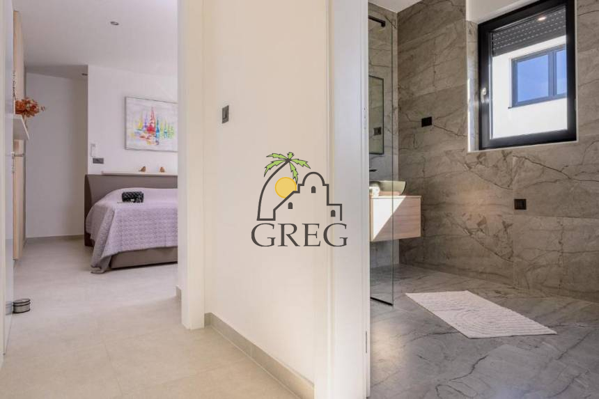 Chorwacja, Dalmacja Środkowa,  - Dom, na sprzedaż