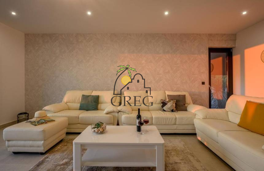 Chorwacja, Dalmacja Środkowa,  - Dom, na sprzedaż