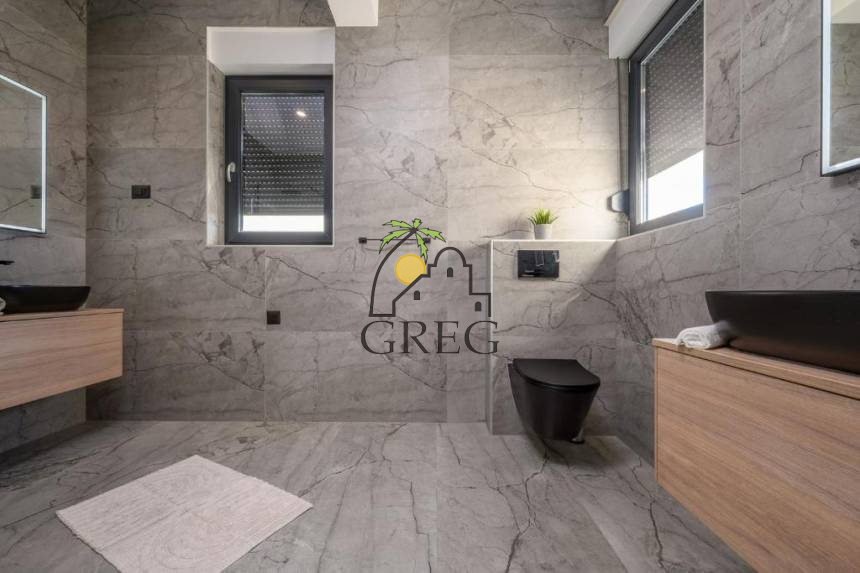 Chorwacja, Dalmacja Środkowa,  - Dom, na sprzedaż