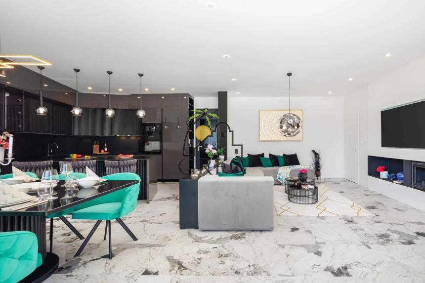 Chorwacja, Dalmacja Środkowa,  - Dom, na sprzedaż