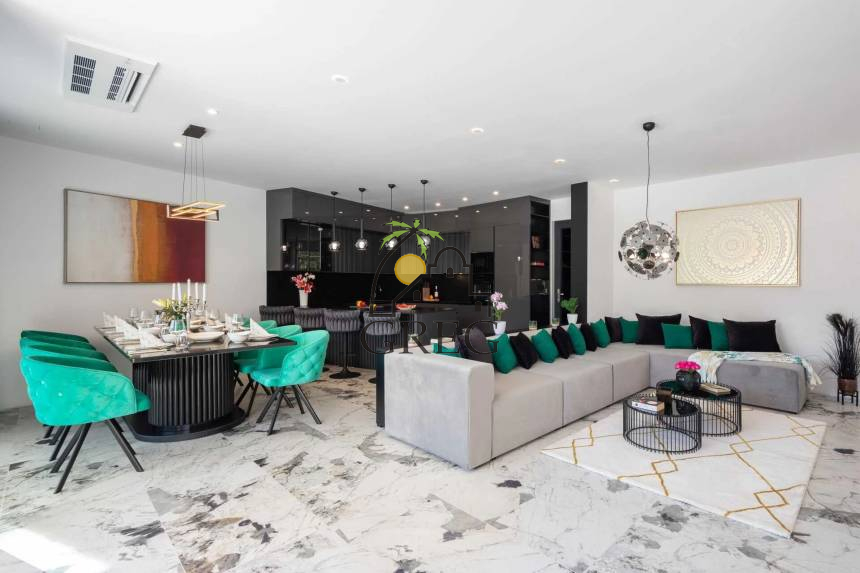 Chorwacja, Dalmacja Środkowa,  - Dom, na sprzedaż