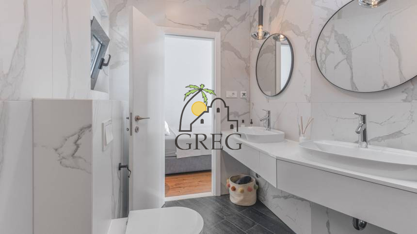 Chorwacja, Dalmacja Środkowa,  - Dom, na sprzedaż