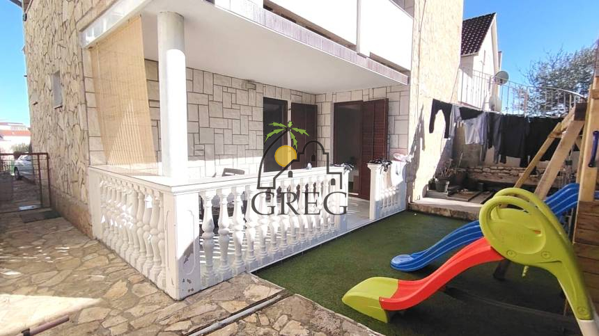 Croatia, North Dalmatia, Bilice - Apartment, for sale