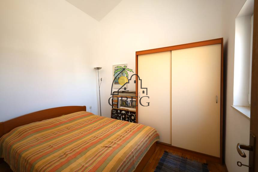 Croatia, North Dalmatia, Srima - Apartment, for sale