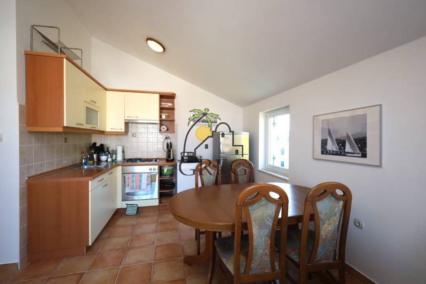 Croatia, North Dalmatia, Srima - Apartment, for sale