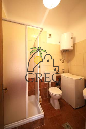 Croatia, North Dalmatia, Srima - Apartment, for sale