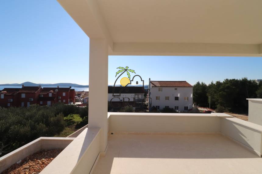 Croatia, North Dalmatia, Vodice - Apartment, for sale