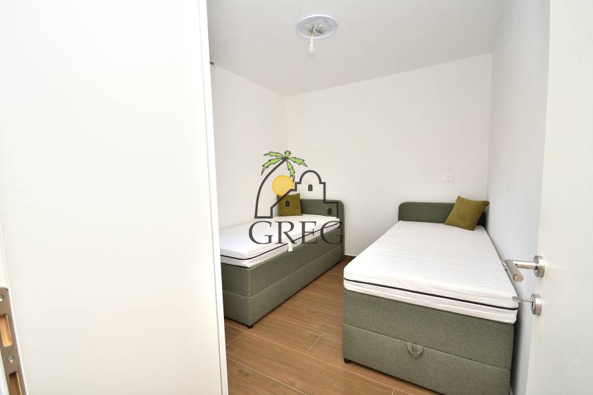 Croatia, North Dalmatia, Vodice - Apartment, for sale