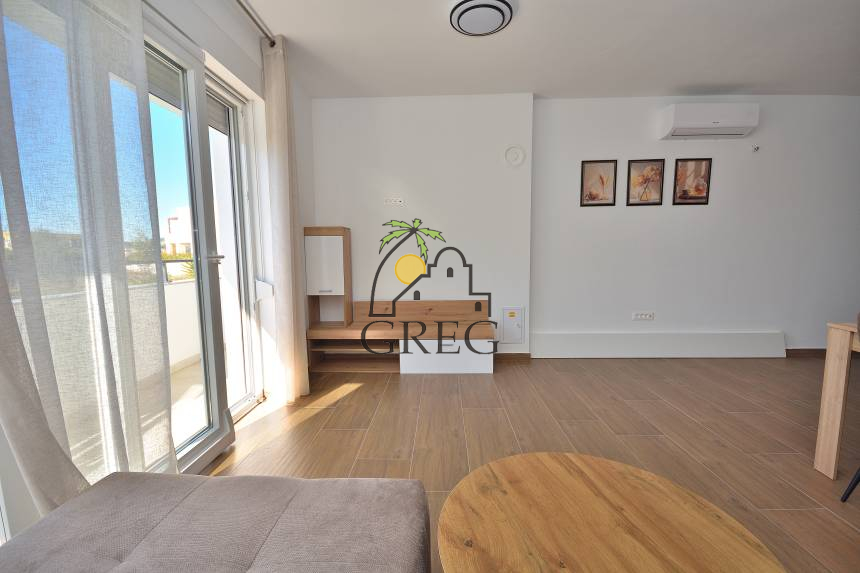 Croatia, North Dalmatia, Vodice - Apartment, for sale