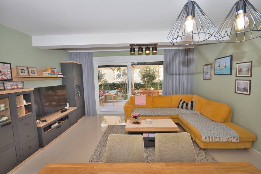 Croatia, North Dalmatia, Vodice - Apartment, for sale