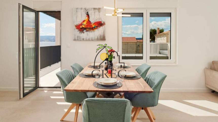 Croatia, Middle Dalmatia,  - House, for sale