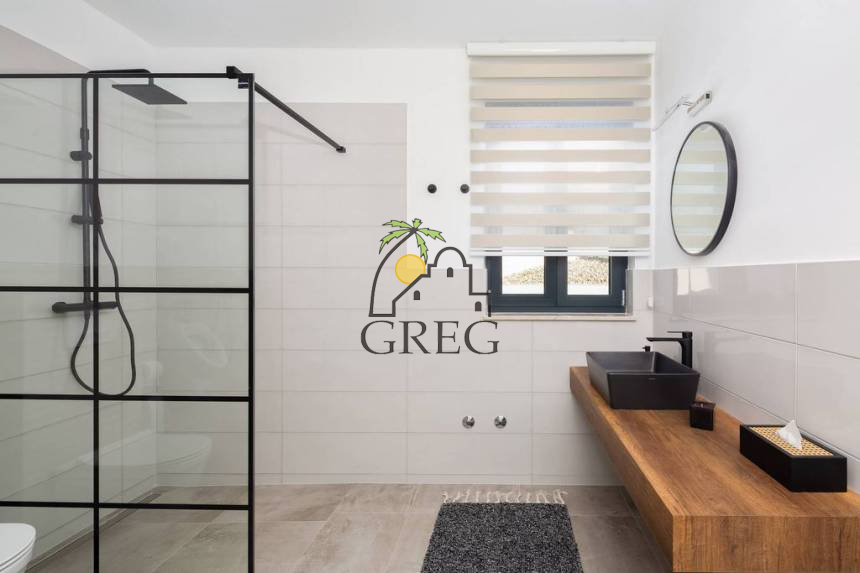 Croatia, Island of Brač,  - House, for sale