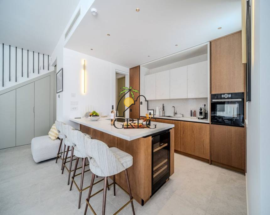 Croatia, Island of Brač,  - House, for sale