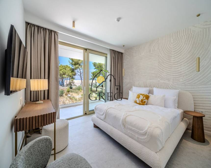 Croatia, Island of Brač,  - House, for sale