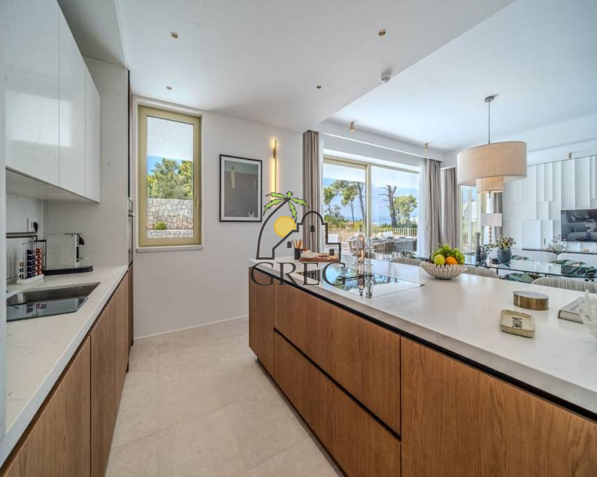 Croatia, Island of Brač,  - House, for sale