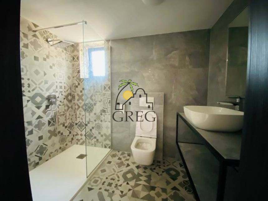 Croatia, Island of Brač,  - House, for sale