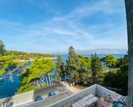 Croatia, Island of Brač,  - House, for sale