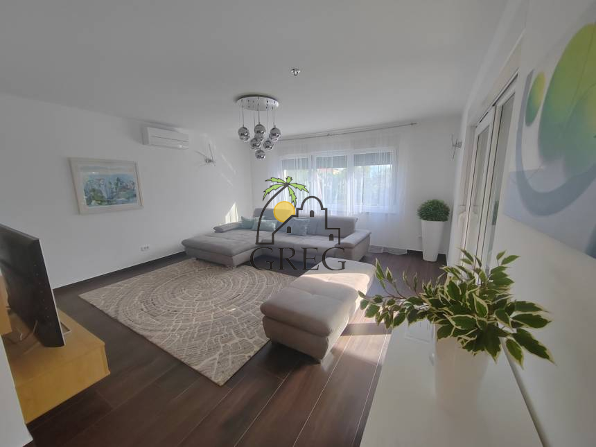 Chorwacja, Dalmacja Północna, Zaton - Dom, na sprzedaż