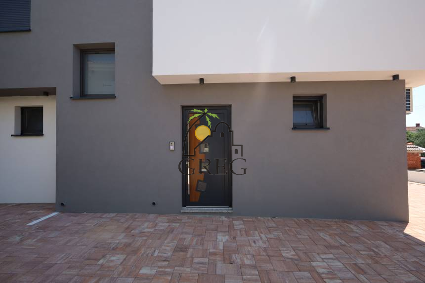 Croatia, North Dalmatia, Vodice - Semi-detached house, for sale