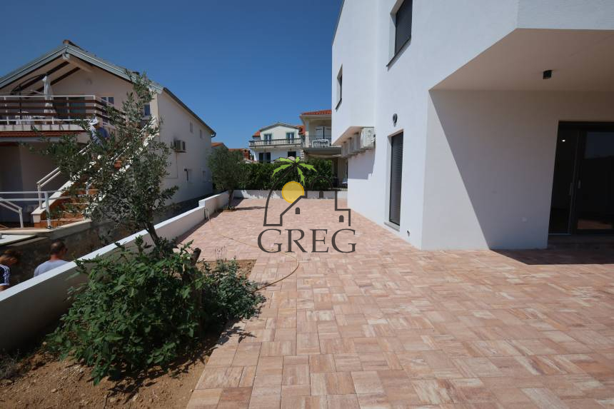 Croatia, North Dalmatia, Vodice - Semi-detached house, for sale