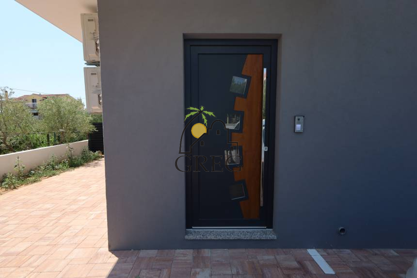 Croatia, North Dalmatia, Vodice - Semi-detached house, for sale