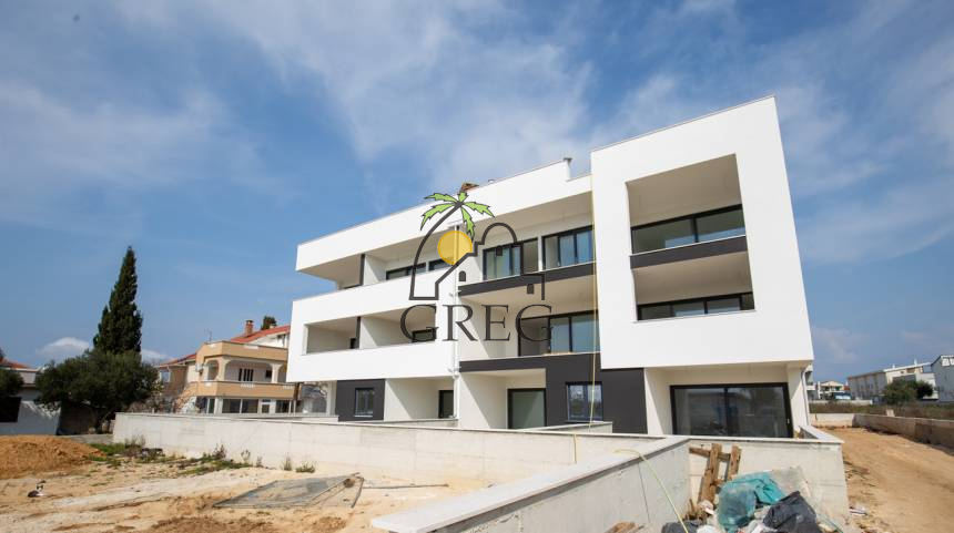 Croatia, North Dalmatia, Privlaka - Apartment, for sale