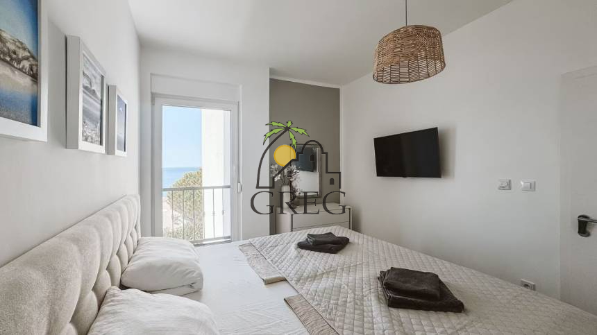 Croatia, Island of Pag,  - Apartment, for sale